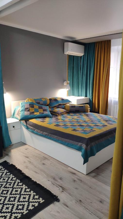Apartment On Panfilova 114 Almatı Dış mekan fotoğraf