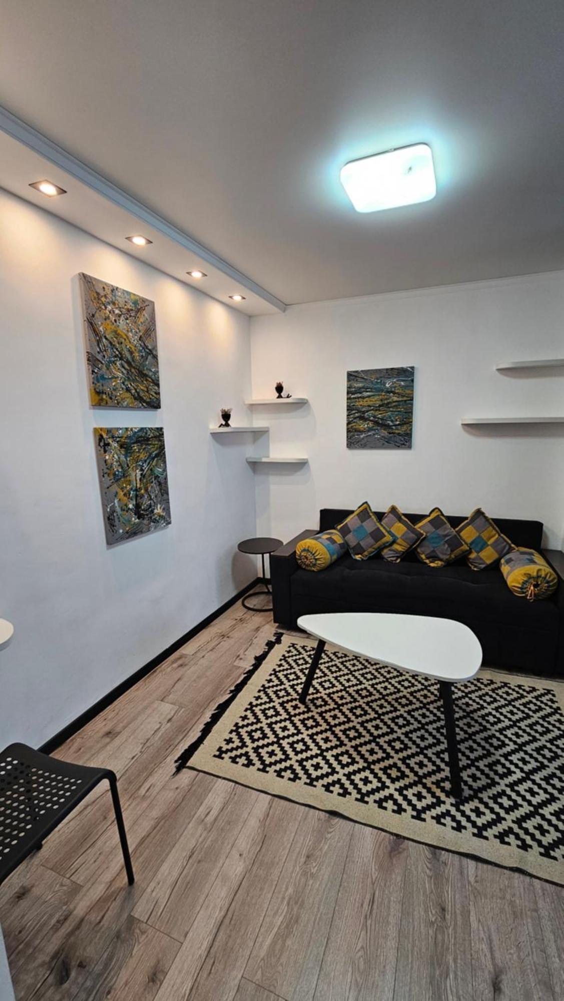 Apartment On Panfilova 114 Almatı Dış mekan fotoğraf